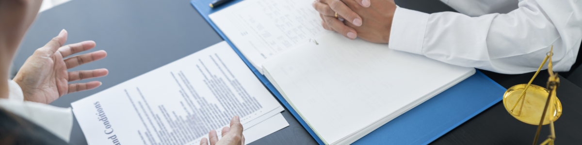 Poster – Understanding Law and Compliance in Business Understanding Law and Compliance in Business